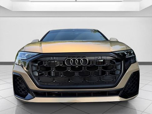 Used 2024 Audi Q8 Prestige w/ Prestige Package AWD/4WD image 8