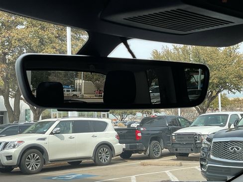 New 2026 Nissan Pathfinder SL image 30