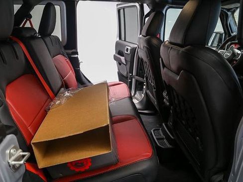 New 2023 Jeep Wrangler Unlimited Rubicon 4xe image 37