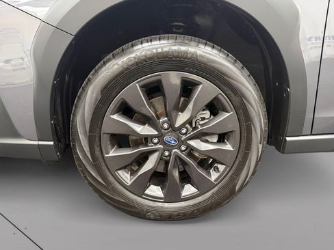 Certified 2025 Subaru Outback Onyx Edition AWD/4WD image 14