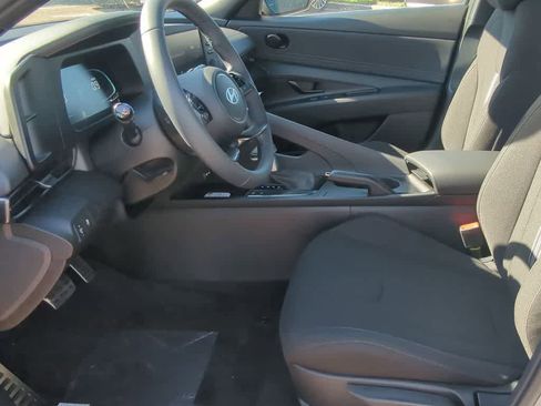 New 2026 Hyundai Elantra Sport image 16