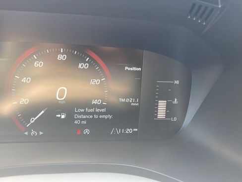 Used 2019 Volvo XC60 T6 Momentum w/ Premium Package AWD/4WD image 14
