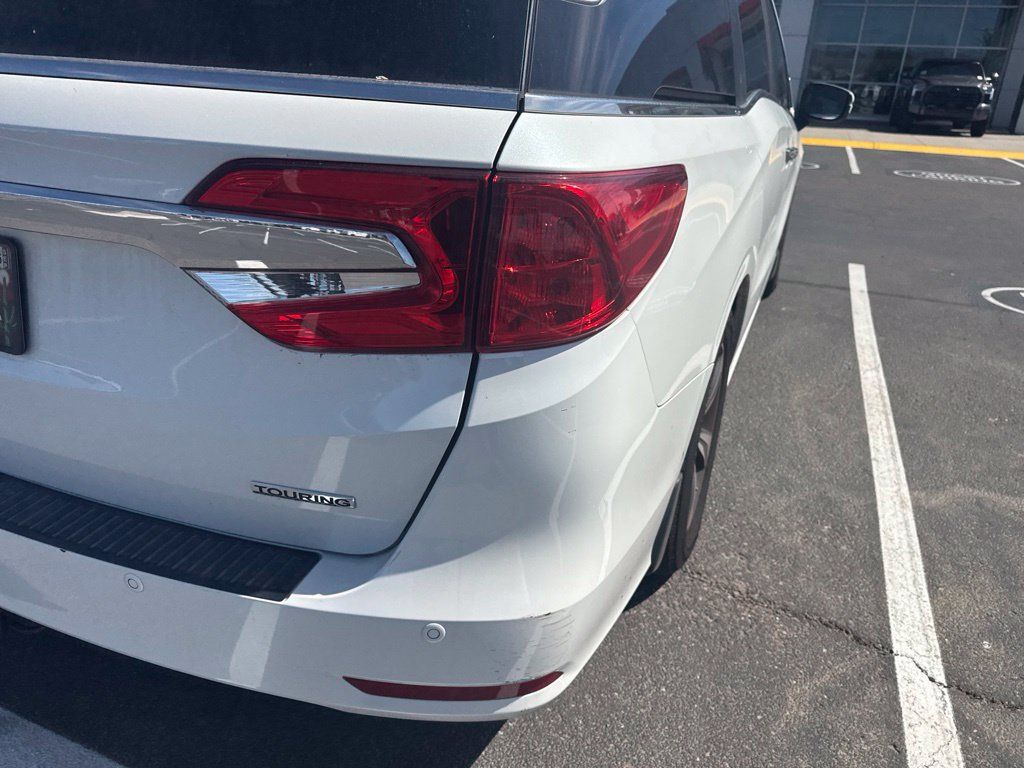 Used 2020 Honda Odyssey Touring image 4