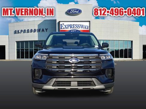 New 2026 Ford Explorer Active image 3