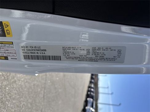 Used 2022 Jeep Wrangler Unlimited Rubicon image 31