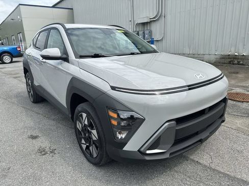 Used 2024 Hyundai Kona SEL AWD/4WD image 11