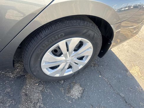 New 2025 Nissan Versa S w/ Trunk Package FWD image 10