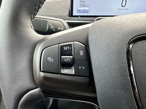 Used 2023 Ford Mustang Mach-E Premium image 23