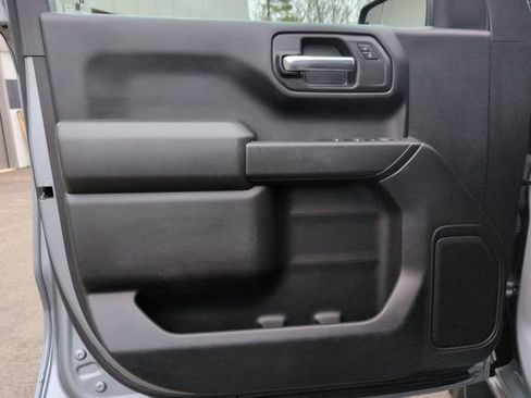 Used 2024 Chevrolet Silverado 1500 Custom image 22