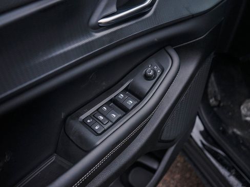 New 2025 Jeep Grand Cherokee L Altitude AWD/4WD image 20