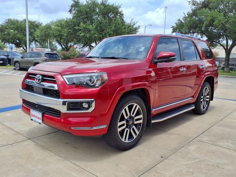 Used 2022 Toyota 4Runner Limited RWD image 22