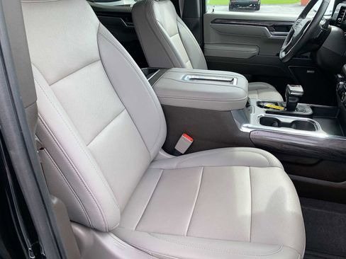 Used 2022 Chevrolet Silverado 1500 LTZ image 27