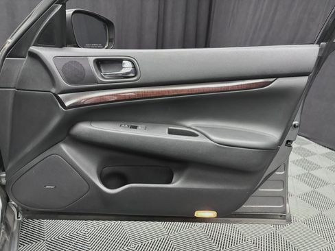 Used 2012 INFINITI G37 x Sedan w/ Premium Pkg AWD/4WD image 22