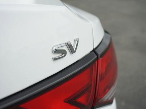 Used 2021 Nissan Sentra SV image 11