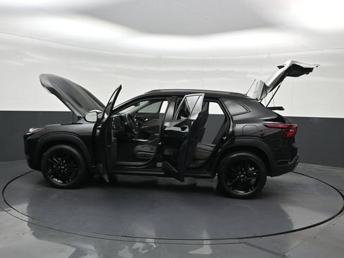 Used 2025 Chevrolet Trax ACTIV w/ Driver Confidence Package FWD image 33