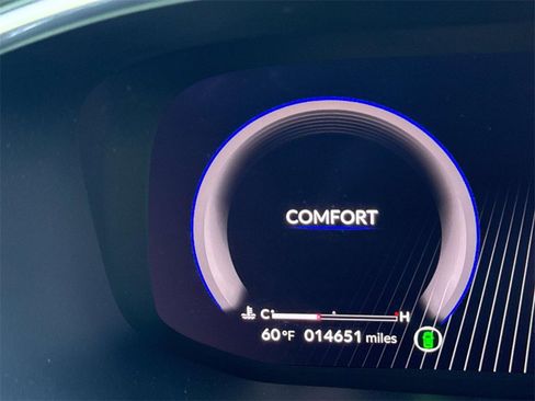 Used 2024 Acura MDX A-Spec image 19