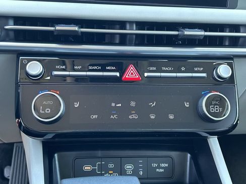 Used 2025 Hyundai Tucson SEL FWD image 22