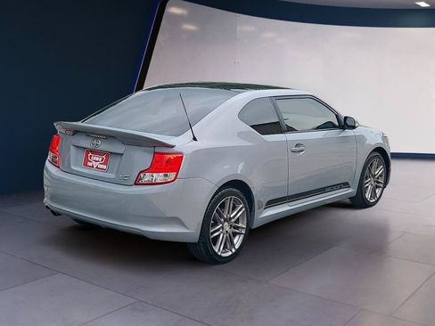 Used 2013 Scion tC FWD image 5