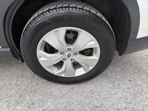 Used 2023 Subaru Ascent 8-Passenger image 18