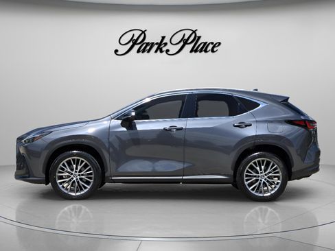 Used 2025 Lexus NX 350 AWD w/ Accessory Package (2T) image 2