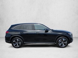 Used 2025 Mercedes-Benz GLC 350e 4MATIC video 4