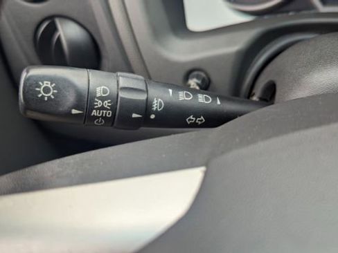 Used 2004 Pontiac Grand Prix GT2 w/ Leather Trim Pkg image 27