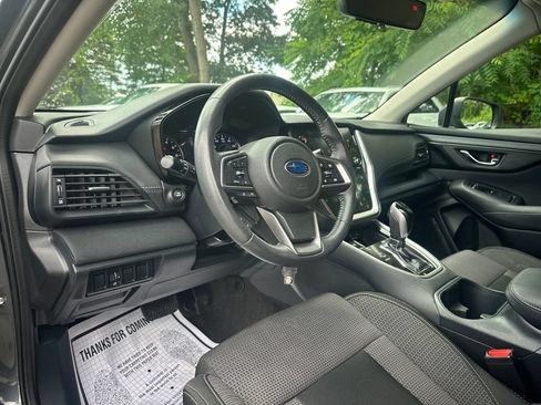 Used 2021 Subaru Outback Premium AWD/4WD image 11
