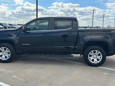 Used 2020 Chevrolet Colorado LT w/ LT Convenience Package image 10