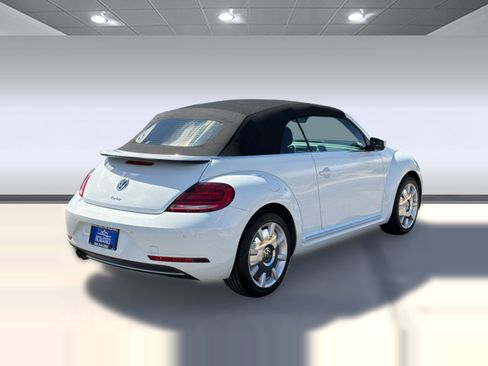 Used 2019 Volkswagen Beetle 2.0T SE w/ SE Premium Package image 9
