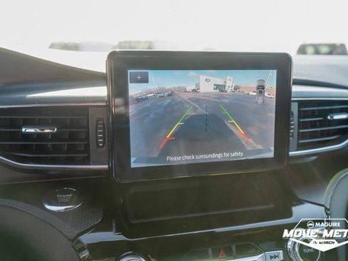 Used 2022 Ford Explorer ST w/ ST Street Pack image 25