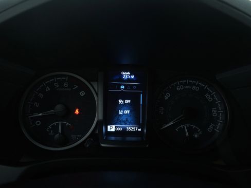 Used 2021 Toyota Tacoma TRD Off-Road w/ Blackout Package (TMS) image 28