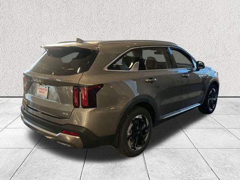 New 2026 Kia Sorento EX image 8