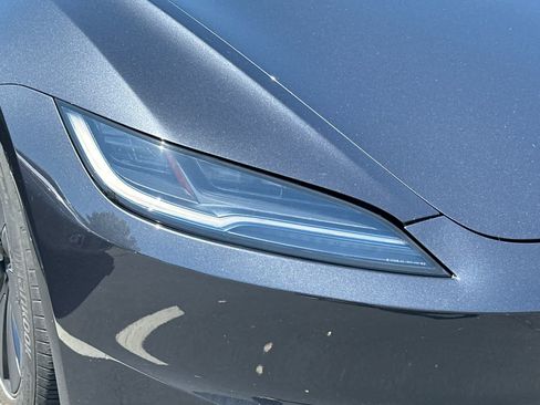 Used 2024 Tesla Model 3 Standard Range RWD image 8