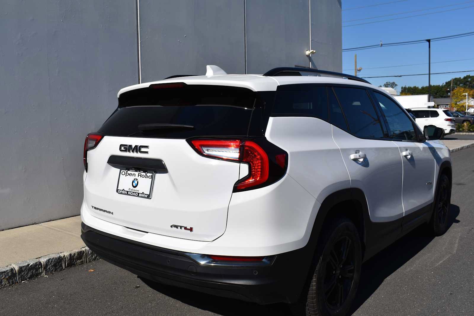 Used 2022 GMC Terrain AT4 w/ Infotainment Package II AWD/4WD image 5