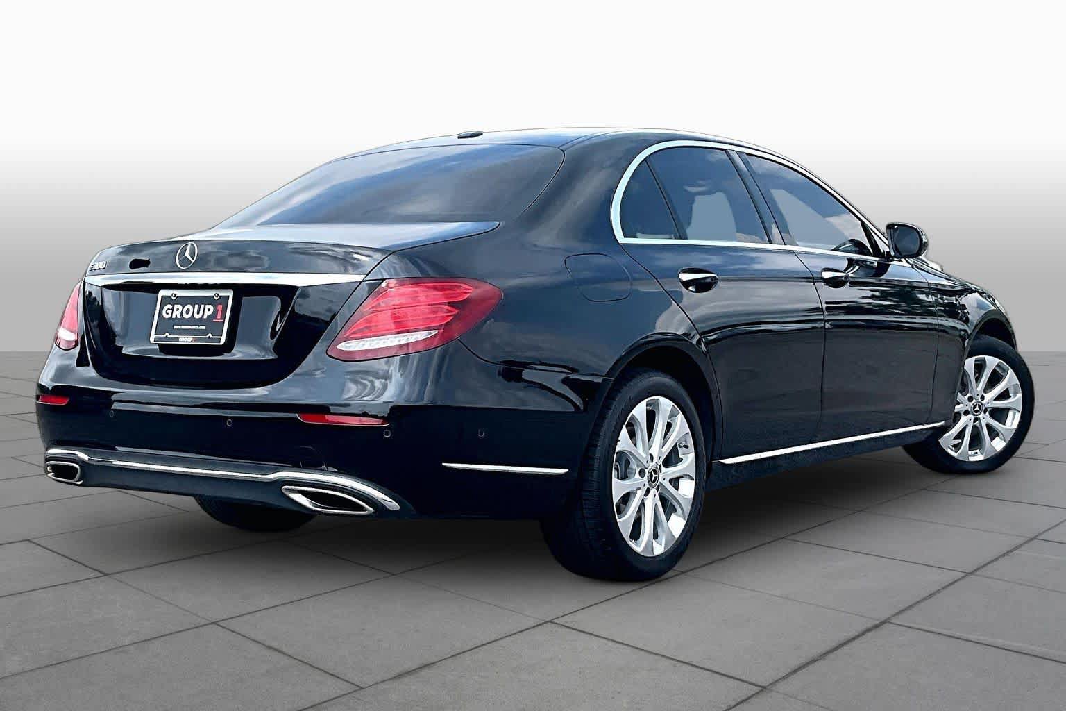Used 2018 Mercedes-Benz E 300 image 13