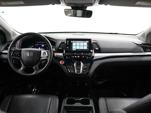 Used 2023 Honda Odyssey Touring image 14