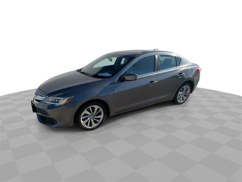 Used 2017 Acura ILX image 4