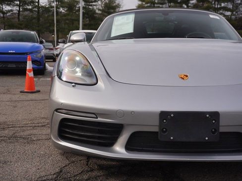 Used 2023 Porsche 718 Boxster S w/ Sport Chrono Package image 11
