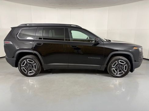 New 2026 Jeep Cherokee Laredo AWD/4WD image 9