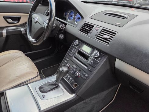 Used 2013 Volvo XC90 3.2 R-Design image 18