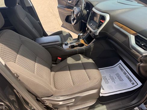 Used 2019 GMC Acadia SLE AWD/4WD image 16