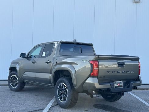 New 2026 Toyota Tacoma TRD Sport image 3