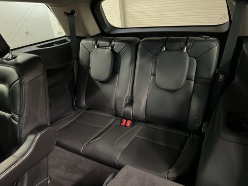 Certified 2023 Lincoln Aviator AWD w/ Premium Package image 32