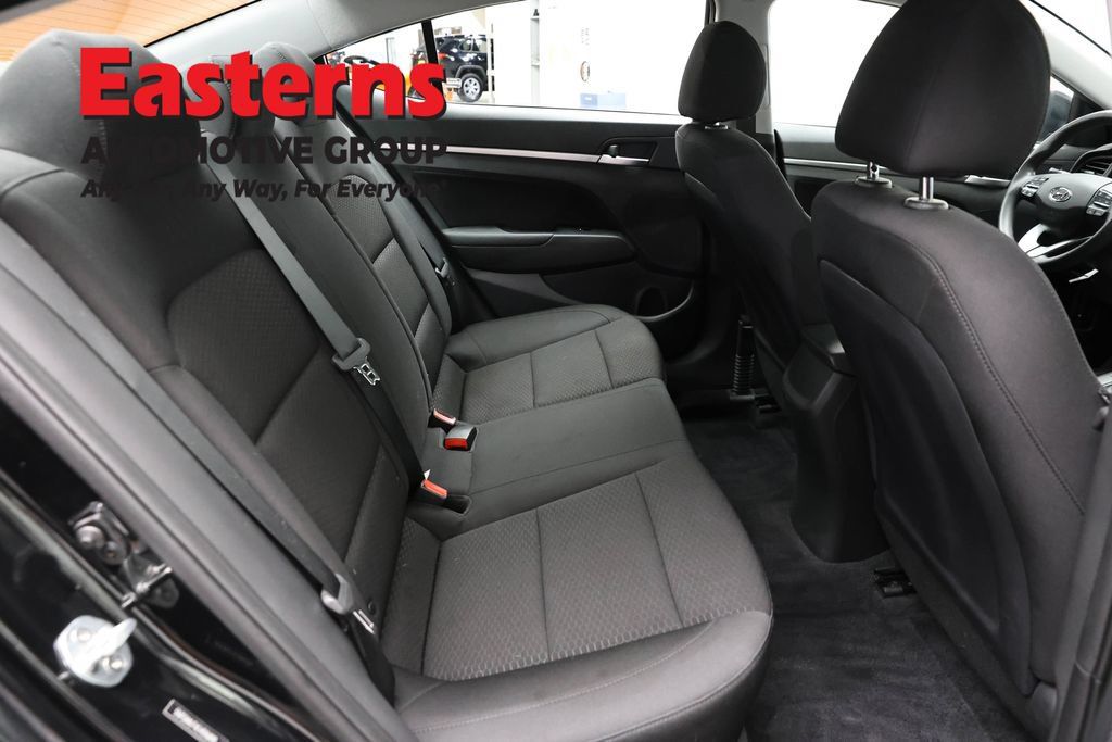 Used 2020 Hyundai Elantra SEL w/ Cargo Package (C1) FWD image 24