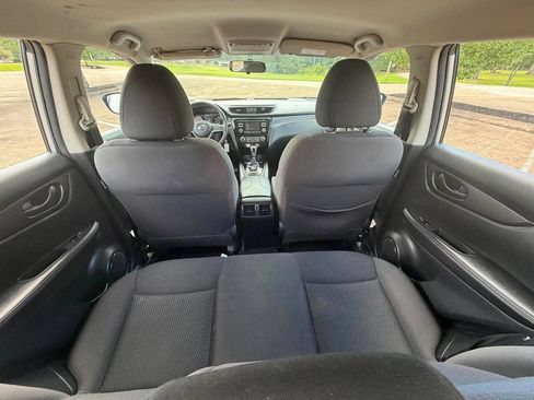 Used 2017 Nissan Rogue Sport S w/ S Appearance Package FWD image 8