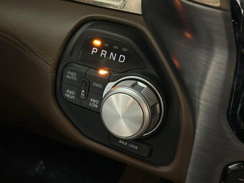 Used 2019 RAM 1500 Limited w/ Bed Utility Group image 13