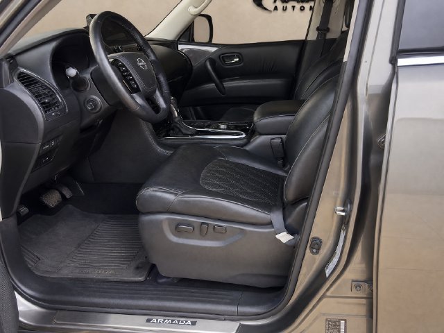 Used 2024 Nissan Armada Platinum w/ Captain's Chairs Package RWD image 13