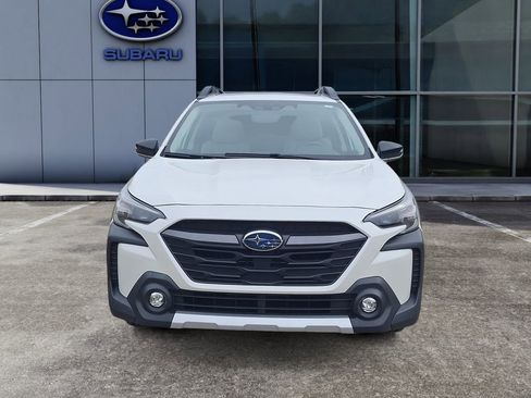 Certified 2023 Subaru Outback Limited AWD/4WD image 3
