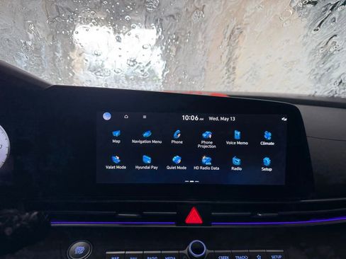 Used 2024 Hyundai Elantra SEL FWD image 15