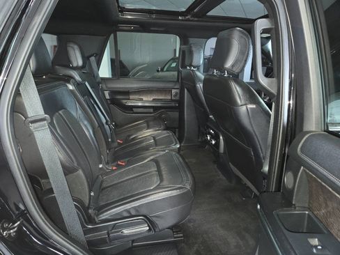 Used 2018 Ford Expedition Limited w/ Equipment Group 302A image 28